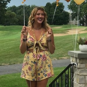 Floral, Tie in Front Romper